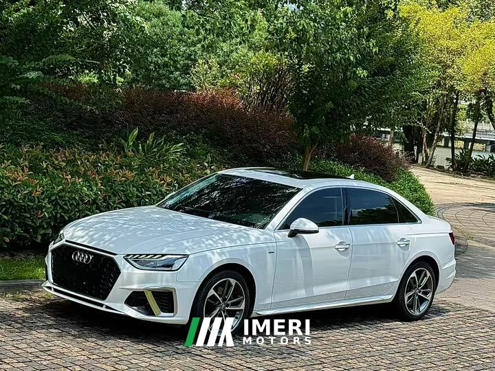 Audi A4L 40 TFSI Fashion Dynamic