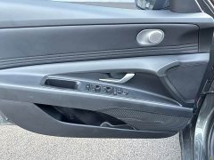 Hyundai Elantra 1.5L CVT GLX Elite - ფოტო 11