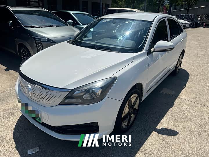 Dongfeng Fengshen E70 500 PLUS Ultra Comfort Edition