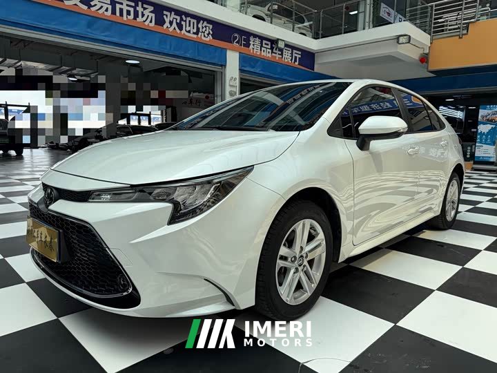 Toyota Corolla 1.8L CVT Luxury