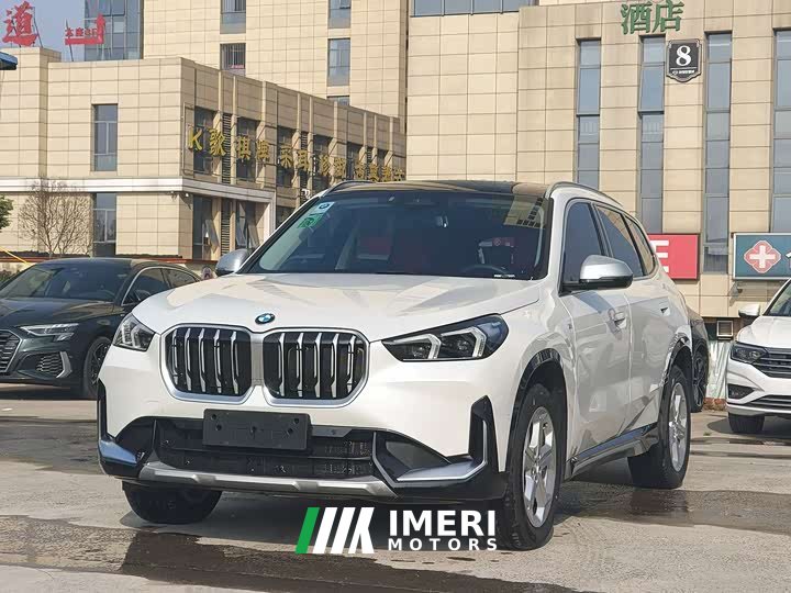 BMW X1 sDrive20Li X Design Package