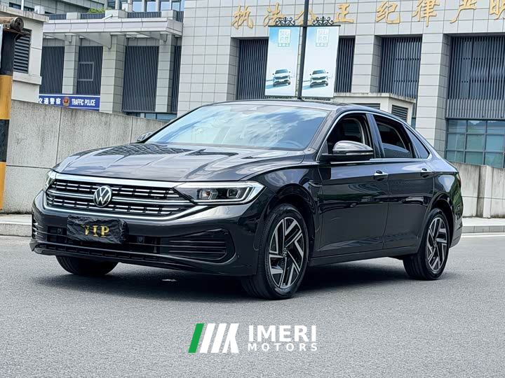 Volkswagen Sagitar 300TSI DSG Excellence Edition