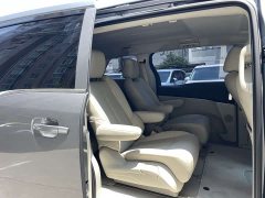 Buick GL8 Land Business Class 652T Comfort - ფოტო 10