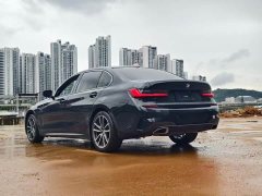 BMW 3 Series 2022 325i M Sport Package - ფოტო 6