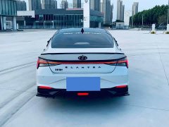 Hyundai Elantra 1.5L CVT Luxury - ფოტო 5