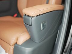 Toyota Alphard Hybrid 2.5L Premium Edition - ფოტო 16