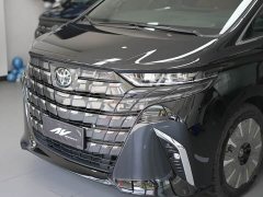 Toyota Alphard Hybrid 2.5L Premium Edition - ფოტო 4