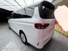 Beijing Ruisheng Wangpai M7 2.0L Long Wheelbase Business 7-Seater - ფოტო 7