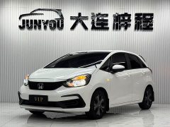 Honda Fit 1.5L CVT Trendy Sunroof Edition - ფოტო 1