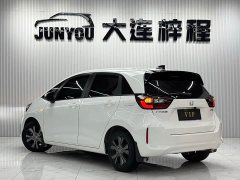 Honda Fit 1.5L CVT Trendy Sunroof Edition - ფოტო 6