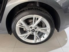 Audi A3 Facelift Sportback 35 TFSI Fashion Elegant Edition - ფოტო 16