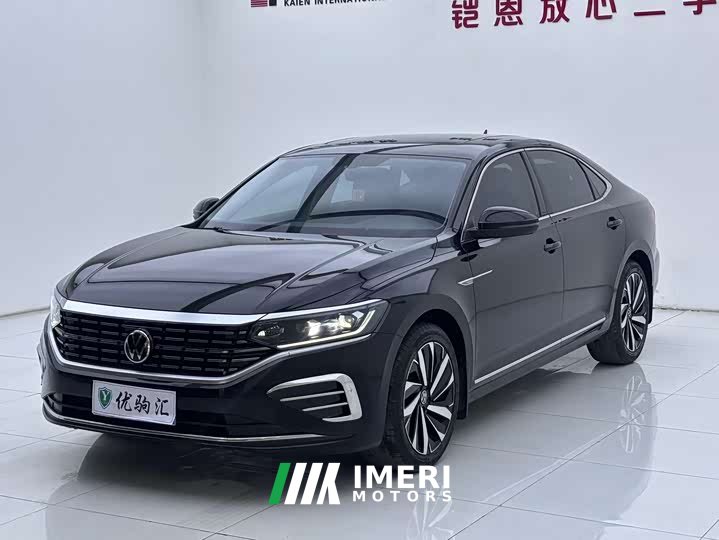 Volkswagen Passat 330TSI Elite - ავტომობილი ჩინეთიდან