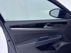 Volkswagen Passat 330TSI Elite - ფოტო 16