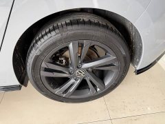 Volkswagen Golf 280TSI DSG R-Line Lite - ფოტო 16