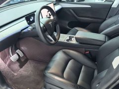Tesla Model Y Performance All-Wheel Drive - ფოტო 8