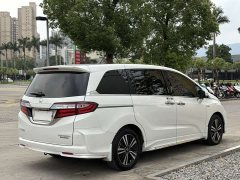 Honda Odyssey 2.0L Sharp Premium Edition - ფოტო 14