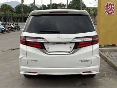 Honda Odyssey 2.0L Sharp Premium Edition - ფოტო 15