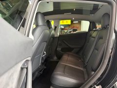 Tesla Model Y Standard Range RWD - ფოტო 9