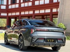 Lynk & Co Geely Lynk & Co 03 2023 1.5T DCT Pro - ფოტო 9