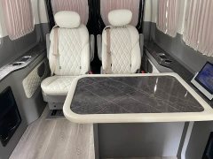 New Journey Xingtuo V90 2.0T Automatic RWD Extended Wheelbase High Roof Flagship Ink Edition - ფოტო 18
