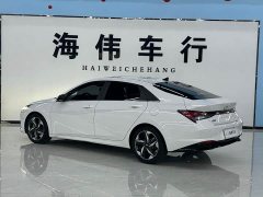 Hyundai Elantra 2022 1.5L CVT Luxury - ფოტო 15