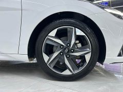Hyundai Elantra 2022 1.5L CVT Luxury - ფოტო 7