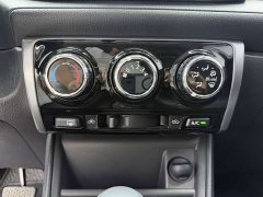 Toyota Yaris L Zhixuan 1.5L CVT Luxury - ფოტო 12