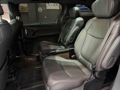 Toyota Grevias 2.5L Hybrid Premium VIP Edition - ფოტო 8