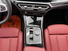 BMW 3 Series 320Li M Sport Package - ფოტო 11
