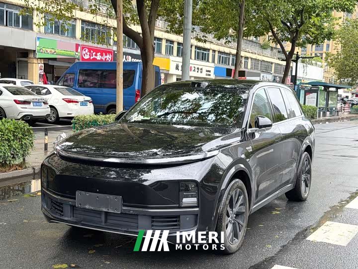 Li Auto L8 Max - ავტომობილი ჩინეთიდან