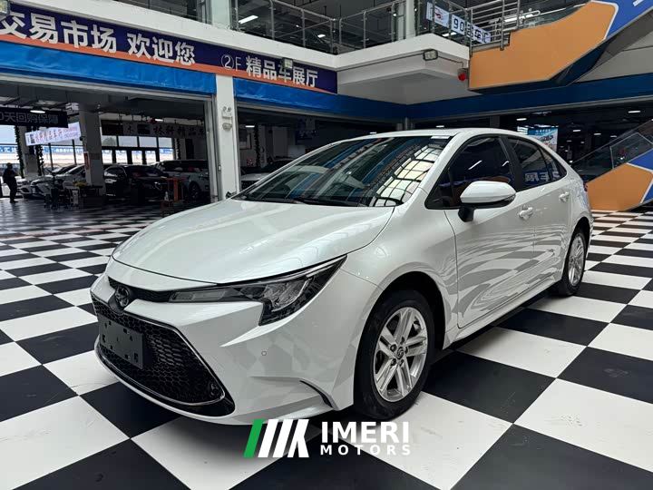 Toyota Corolla 1.8L CVT Luxury