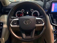 Toyota Land Cruiser (Imported) LC300 2021 3.5T Middle East Edition - ფოტო 10
