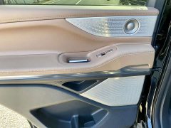 Lincoln Navigator 3.5T Presidential Edition - ფოტო 15