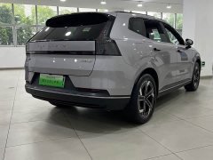 Volvo XC70 Plug-in Hybrid AWD Extended Range Core - ფოტო 6