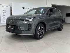 Volvo XC70 Plug-in Hybrid AWD Extended Range Core - ფოტო 1