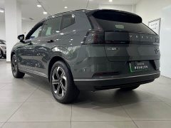 Volvo XC70 Plug-in Hybrid AWD Extended Range Core - ფოტო 4