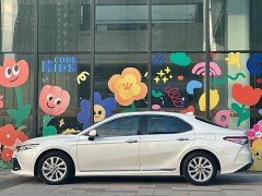 Toyota Camry 2021 2.0G Luxury - ფოტო 2