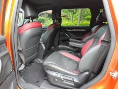 SAIC Maxus D90 Pro 2.0T Diesel 4WD Alxa Edition 6-Seater - ფოტო 4