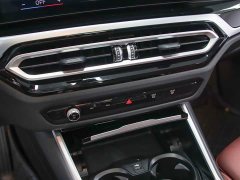 BMW 3 Series 320i M Sport Package - ფოტო 10