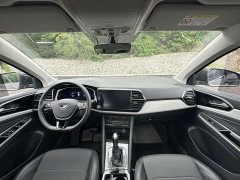 Volkswagen Jetta VS7 280TSI Automatic Glory Edition - ფოტო 17