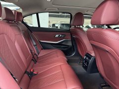 BMW 3 Series 325Li M Sport Package - ფოტო 16