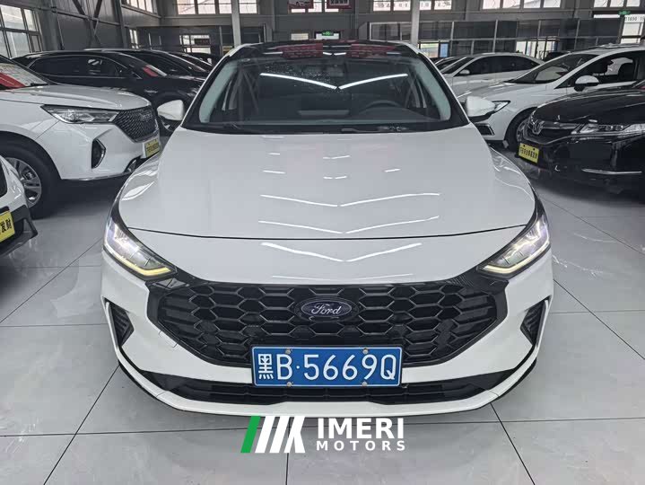 Ford Focus 2022 Sedan EcoBoost 180 Automatic Sport Edition - ავტომობილი ჩინეთიდან