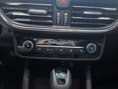 Ford Focus 2022 Sedan EcoBoost 180 Automatic Sport Edition - ფოტო 12