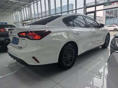 Ford Focus 2022 Sedan EcoBoost 180 Automatic Sport Edition - ფოტო 4