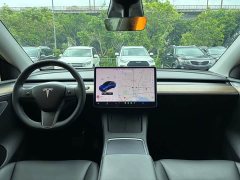 Tesla Model Y Standard Range RWD - ფოტო 14
