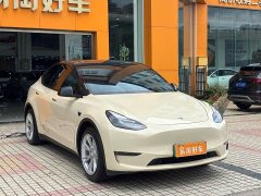 Tesla Model Y Standard Range RWD - ფოტო 3