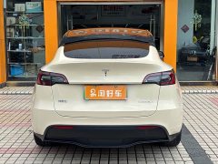 Tesla Model Y Standard Range RWD - ფოტო 5