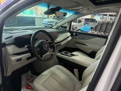 Buick GL8 New Energy Luzun Respect Edition 7-Seater - ფოტო 2