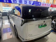 Buick GL8 New Energy Luzun Respect Edition 7-Seater - ფოტო 6