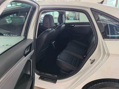 Volkswagen Sagitar 200TSI DSG Comfort Smart Connected Edition - ფოტო 8